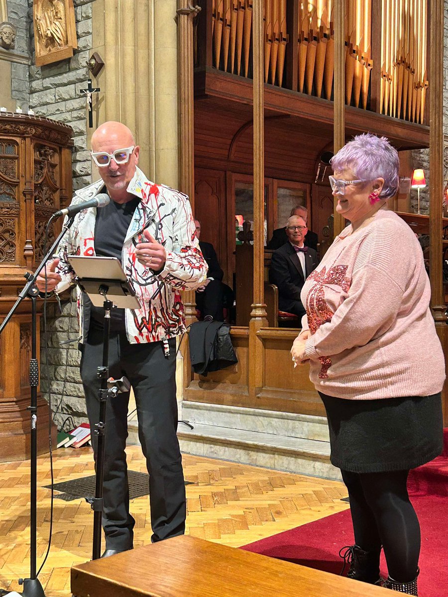 Well done to everyone at <a href="/2wishcymru/">2wish Cymru</a> for last nights concert at St Peter’s Newton <a href="/carolynharris24/">Carolyn Harris</a> #EveryoneDeservesAChristmas