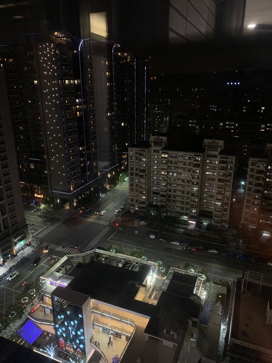 台中哪裡可以修呆森吹風機⋯沒吹風機了