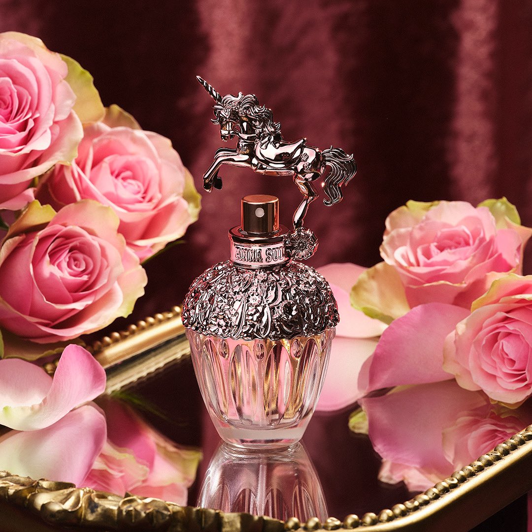 12月1日(日) DEBUT 太陽の光が降り注ぐ あたたかな薔薇ローズガーデン