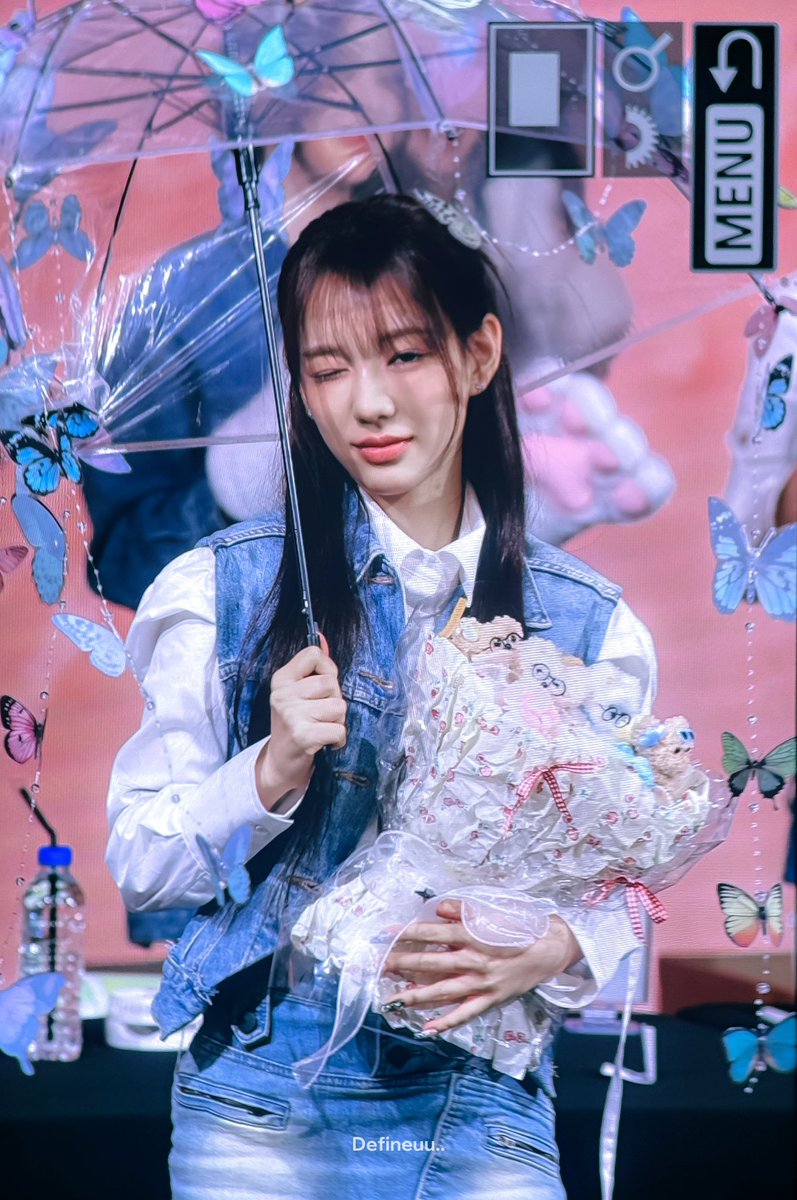 241201 k4 팬싸인회 preview
🦋🌧️ 드라마 여주인공

#RYUSARANG #유사랑
 #IZNA #이즈나