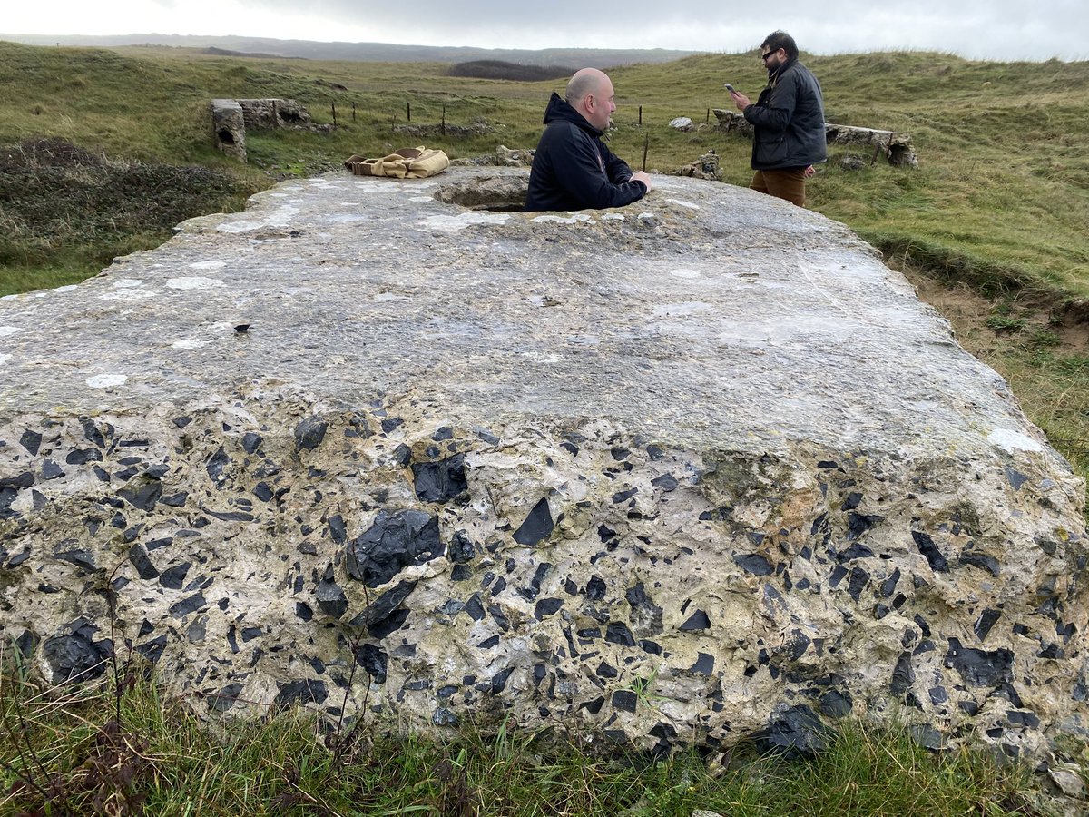 WestwalesIC's tweet photo. A great visit to see some Tobruk shelters at Linney Head, Pembrokeshire, yesterday and walk the ground of Exercise Bullseye

#walkingtheground

@WeHaveWaysPod https://t.co/2oafBPmdKF