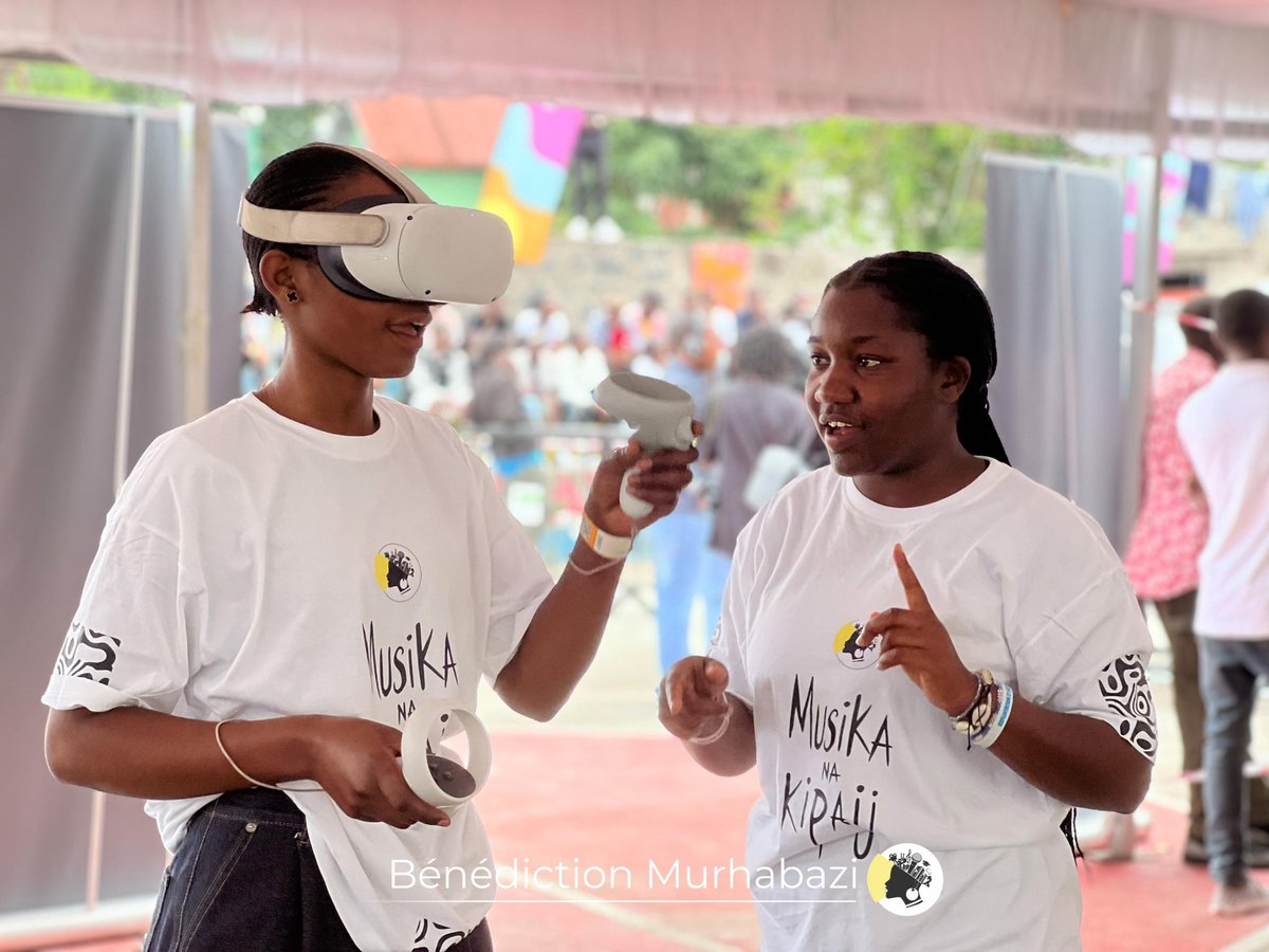 MusikaNaKipaji's tweet photo. Réalité virtuelle au rendez-vous, à seulement 2000 fc, faite connaissance avec le monde de la réalité virtuelle au festival Musika na kipaji .
#musikanakipaji2024
#MNK6 https://t.co/Q5YnIFxLZT