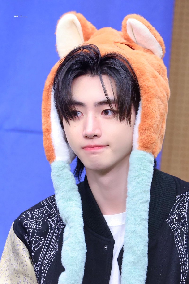 𝑰𝒄𝒆 tweet media