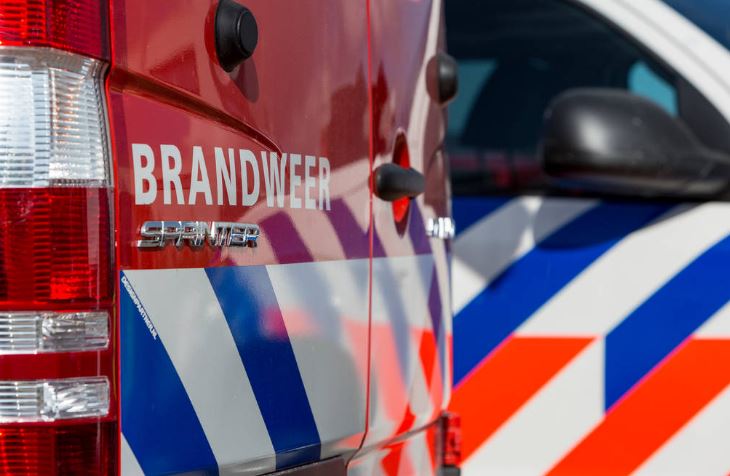 Brand bij transportbedrijf in Oss met vermoedelijk 2 daders