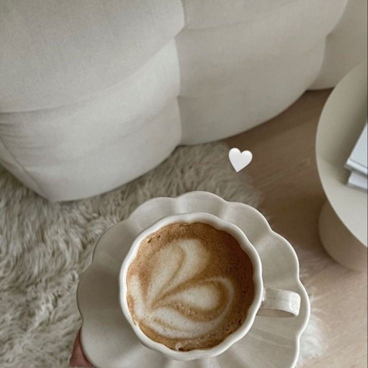 adacatalinaa's tweet image. 𝘢 𝘯𝘦𝘸 𝘦𝘳𝘢 𝘰𝘧 𝘮𝘦