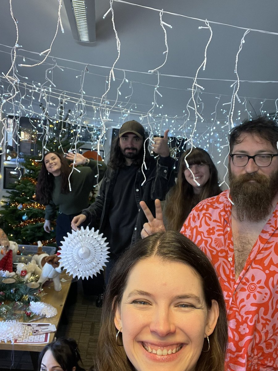 we’re going live on tiktok rn for our annual BTS of office cam come hang!