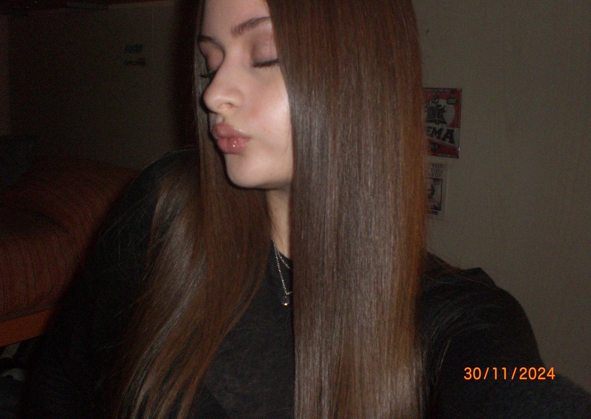 ila (@ilafrr) on Twitter photo 