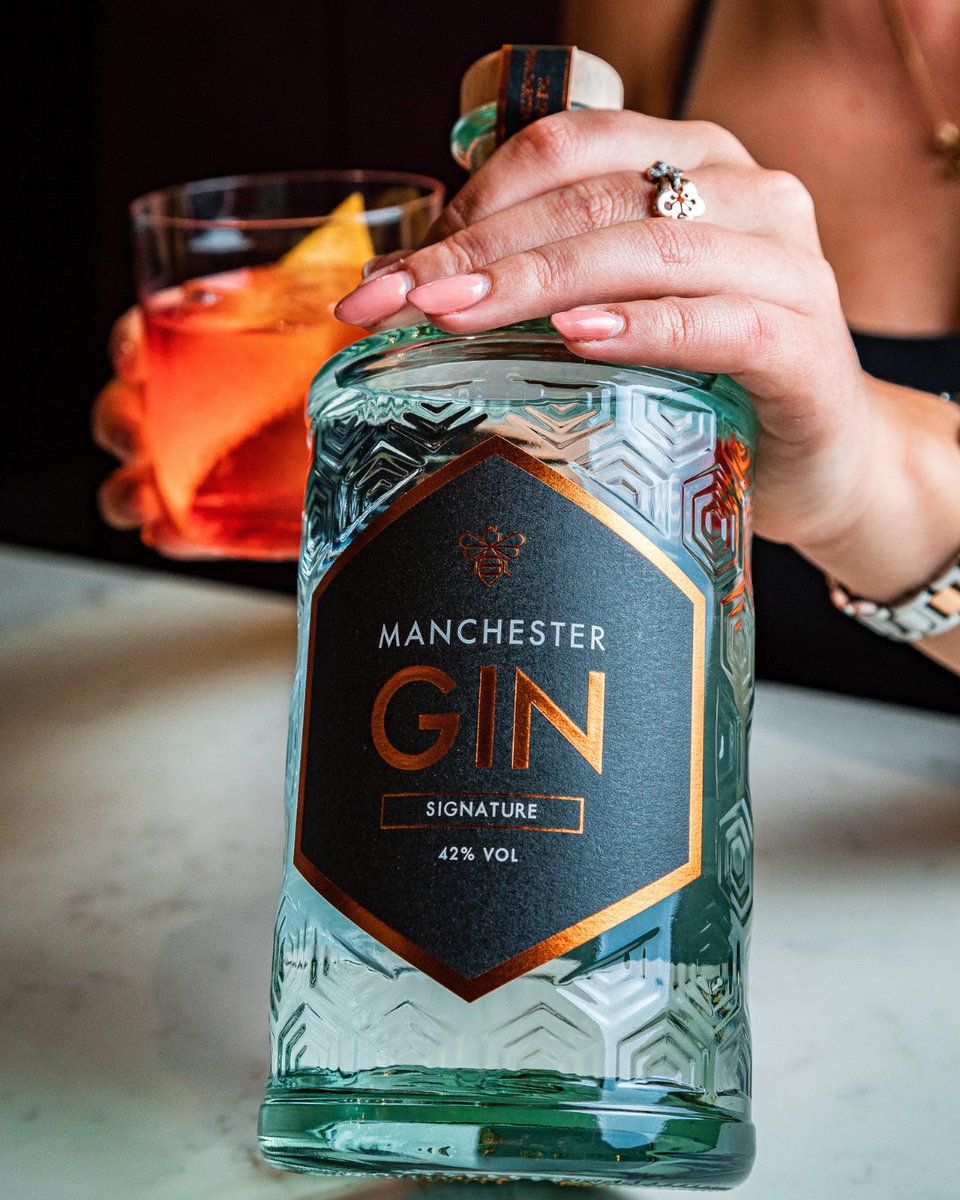 ⏰ Last chance to grab all your Manchester Gin favourites and more in our Black Friday Sale! ⏰

spiritofmanchester.co.uk/shop/

#LastChance #BlackFridaySale #ManchesterGin #GinLovers #HolidayGifting #ActuallyMadeInManchester #CheersToThat