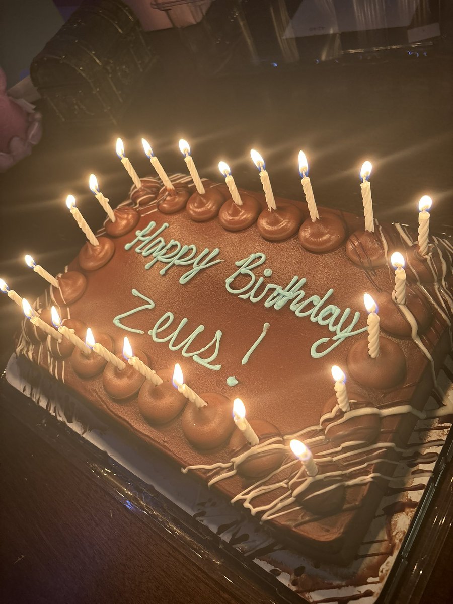 Last year on my birthday I found out that Lexy was pregnant with this little guy, this year I got to spend it with him. Couldn’t of asked for a better birthday present❤️ 34 never looked so good 🎉