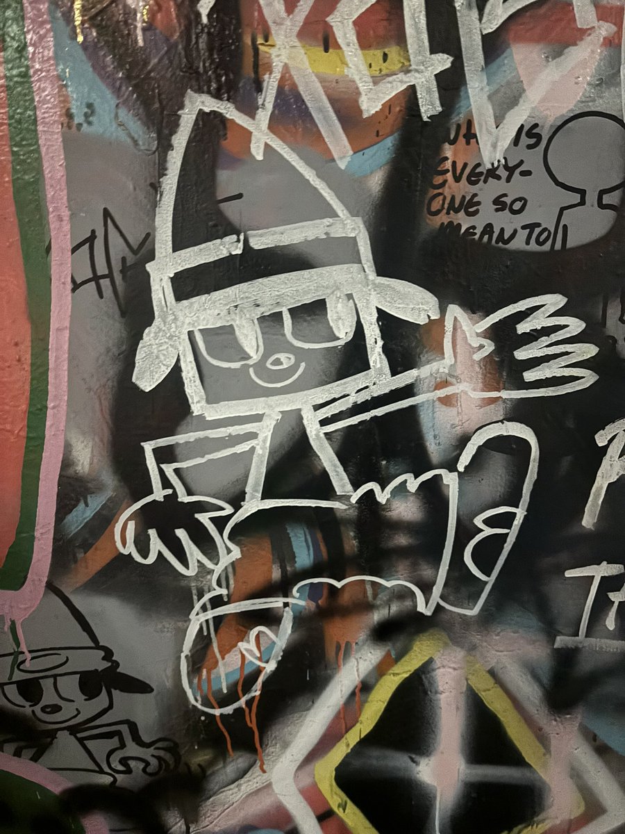 xochibunsai's tweet photo. Spreading the gospel https://t.co/vfLBJWSnhh
