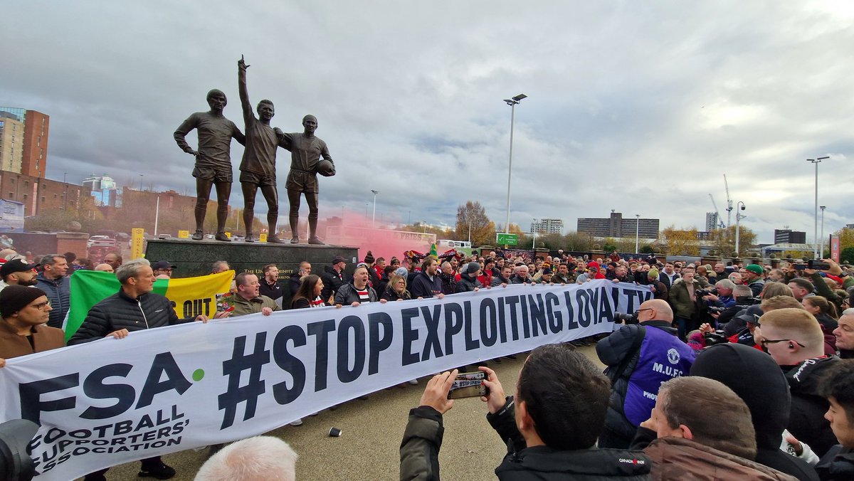MufcWonItAll2's tweet image. #StopExploitingLoyalty @ManUtd