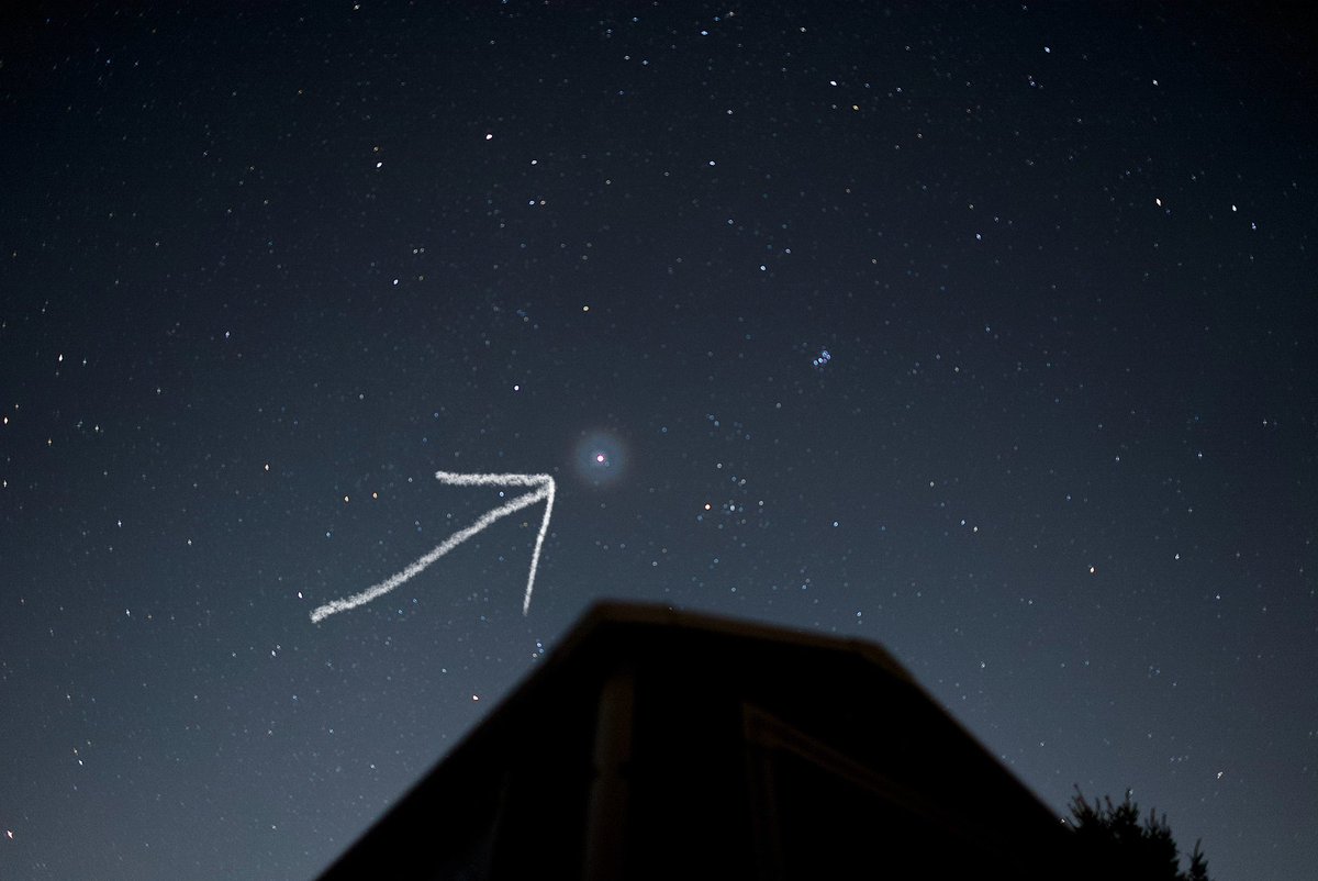 InspiringAstro's tweet photo. Look east early evening to spot Jupiter 🌟

With binoculars (10x50 or 8x42), you can actually see its 4 largest moons: Io, Europa, Ganymede &amp; Callisto. Use a tripod or rest your arms on something to keep  steady.

Don’t miss this celestial treat! ✨🔭

#Jupiter #Astronomy https://t.co/Svx6CXmjTl