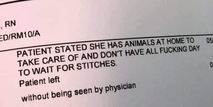 bedrotbitch's tweet image. when i pass out in the stardew valley mines and wake up in harvey’s clinic