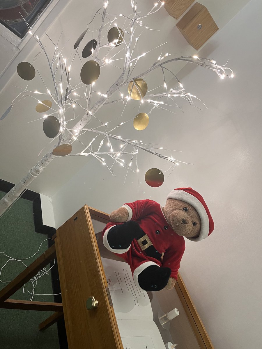 Racheal Crane (@rachealcrane8) on Twitter photo Such a special afternoon <a href="/JamesPagetNHS/">JPUH NHS FT</a> ,remembering our little ones who sadly aren’t with us this Xmas 🎄🎅#littlethingsmeantheworld #bereavementsupportandaftercare #maxslegacy 💙🐻🌈 #babylossawareness Such a special afternoon <a href="/JamesPagetNHS/">JPUH NHS FT</a> ,remembering our little ones who sadly aren’t with us this Xmas 🎄🎅#littlethingsmeantheworld #bereavementsupportandaftercare #maxslegacy 💙🐻🌈 #babylossawareness