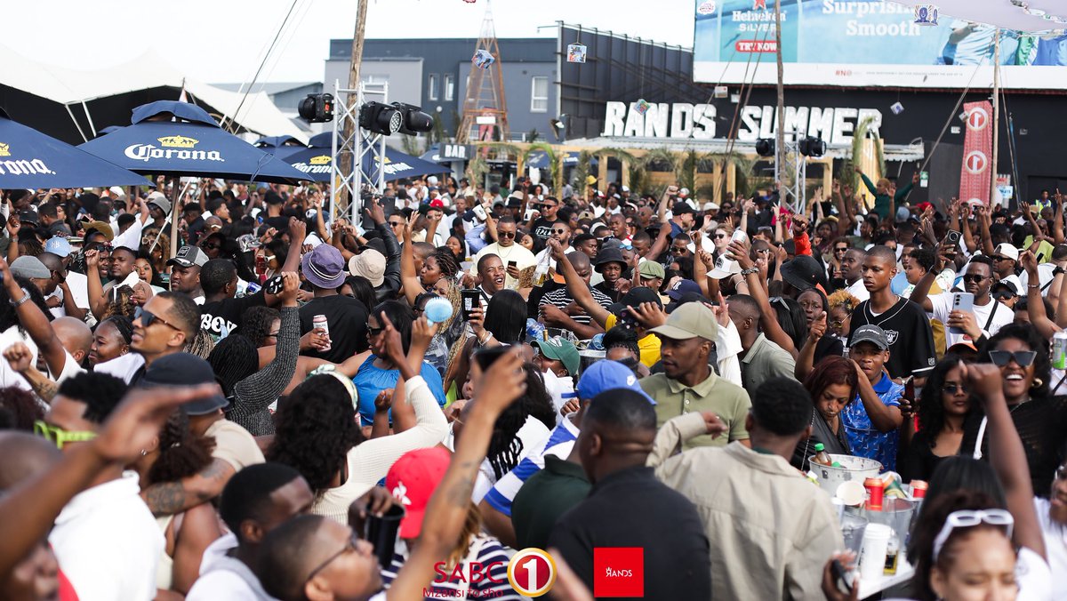 The crowd is electric! Who’s ready to take the energy even higher?