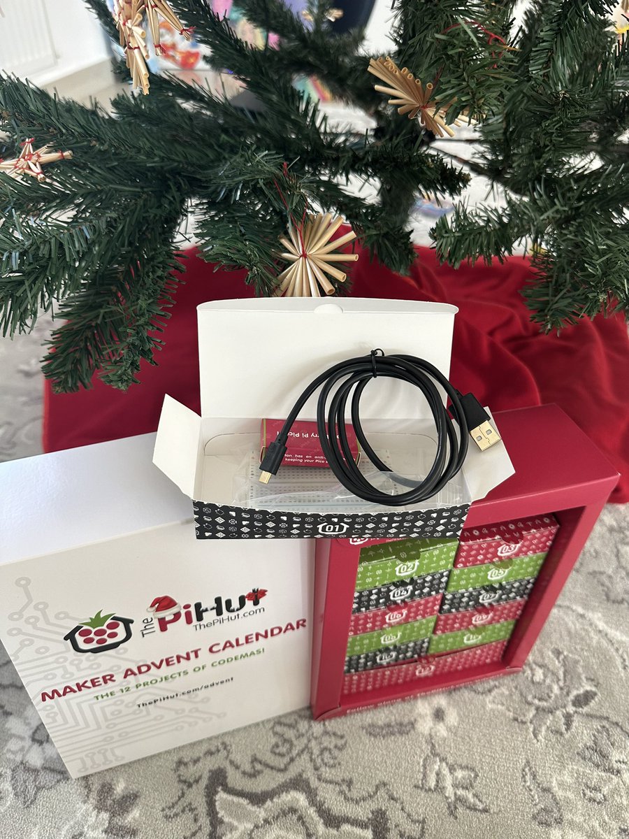 MStietzel's tweet image. Looking forward to the coming projects with my new #raspberrypi pico 😎 Thanks @ThePiHut for this nice advent calendar👍🏻 #codemas