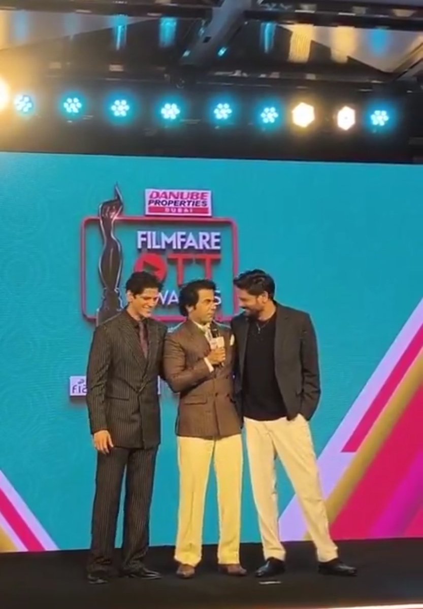 CinemaRare (@cinemararein) on Twitter photo From their FTII days (2006-07, featuring in a Sona Mohapatra music video) to Filmfare OTT Awards (2024, with multiple nominations and wins) the boys indeed came a long way.
Always rooting for this trio. 🙌
<a href="/MrVijayVarma/">Vijay Varma</a> <a href="/RajkummarRao/">Rajkummar Rao</a> <a href="/JaideepAhlawat/">Jaideep Ahlawat</a> From their FTII days (2006-07, featuring in a Sona Mohapatra music video) to Filmfare OTT Awards (2024, with multiple nominations and wins) the boys indeed came a long way.
Always rooting for this trio. 🙌
<a href="/MrVijayVarma/">Vijay Varma</a> <a href="/RajkummarRao/">Rajkummar Rao</a> <a href="/JaideepAhlawat/">Jaideep Ahlawat</a>