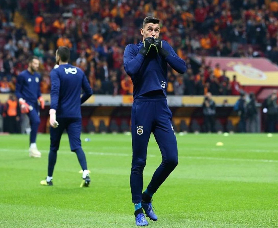 raskrtel's tweet photo. @lanneldana Ağlama oynaaaa ZAHAHAHAHAHA KUDURRRRR https://t.co/O7HiVOkKV2