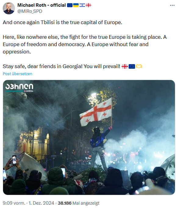 PeterBorbe's tweet photo. Wie jämmerlich dieses lächerliche Geplärre von "the true Europe" ist! Das wahre Europa ist ein Europa freier Nationalstaaten, nicht eine Zentraldiktatur Brüsseler Technokraten! #SayNoToEU https://t.co/1AoFOCTDYm