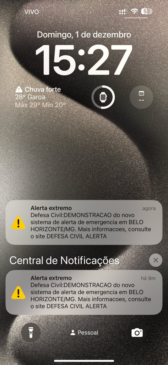 vitorsv's tweet photo. Acordei achando que estava havendo o arrebatamento. Nunca ouvi um Barulho TÃO ALTO no celular. Obrigado DEFESA CIVIL, teste para cardíaco está em dia. https://t.co/gmURh3pnbi