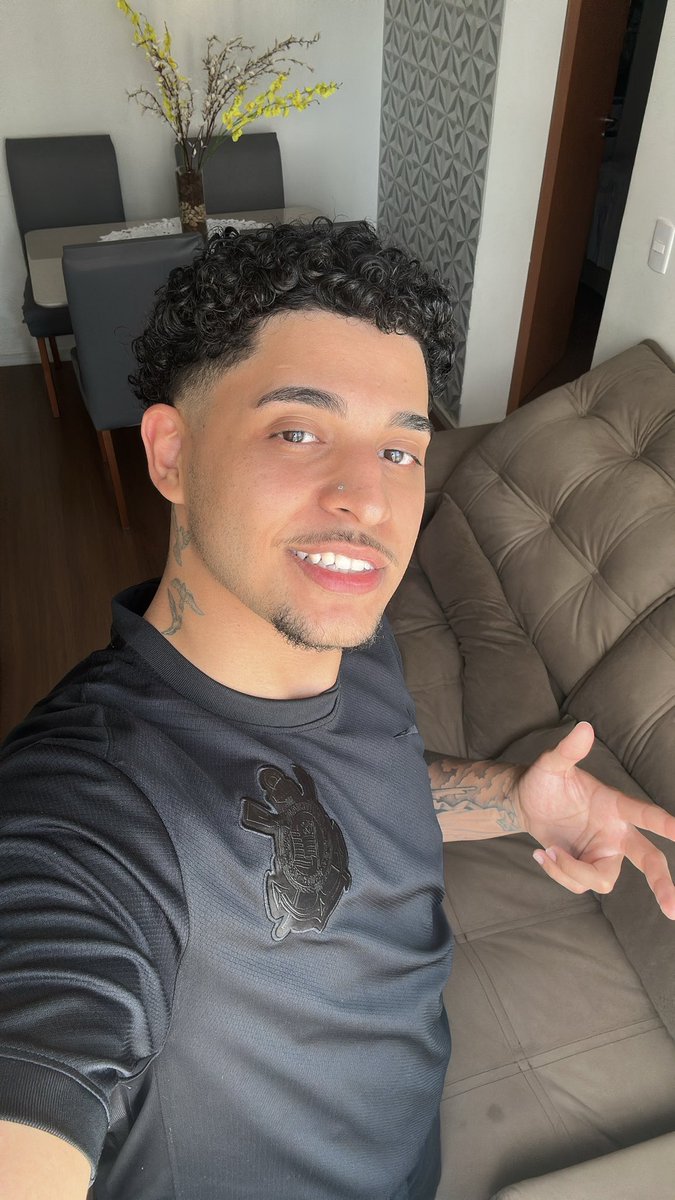 um cara tranquilo que so quer saber onde é hoje