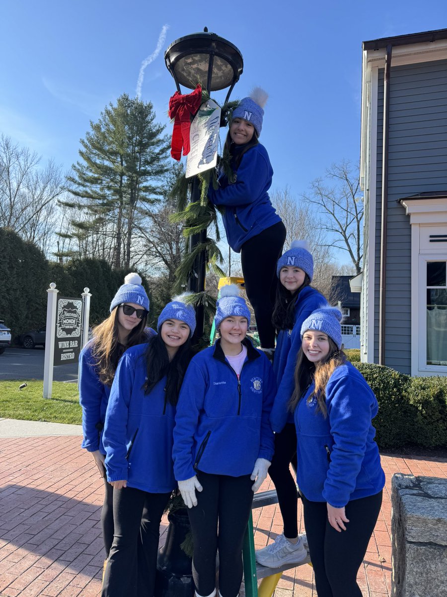 NHSCheer tweet media