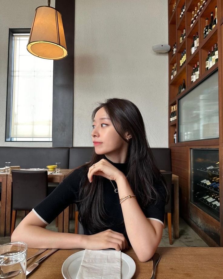 bfibble's tweet photo. ㅤ ️️
beautiful clothes, beautiful accessories, beautiful place and beautiful poses to enjoy the upcoming meal. yumm! 🥞
ㅤ ️️ https://t.co/4kEfGpy53N