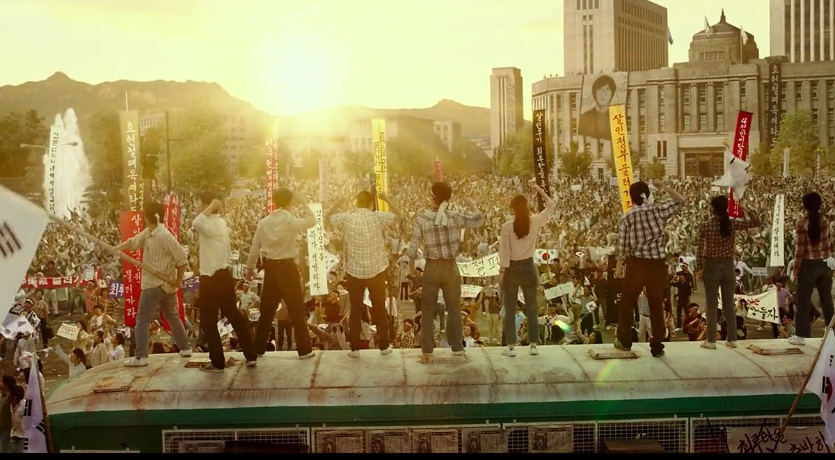 yoonminswift's tweet photo. okayyy so i just watched 1987: When the Day Comes (2017) because of Kim Taeri, and now i'm reading this article from 37 years ago about how EDSA 1986 somehow influenced the June Uprising 1987 in South Korea

Kim Taeri, you— https://t.co/wGVZfrm97y