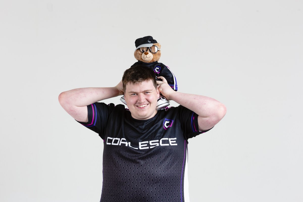 We would like to wish our very own <a href="/CLSOmni/">Omni</a> a massive Happy Birthday 🥳🎉

Have a great day, Omni 💜

#StrongerTogether 💪