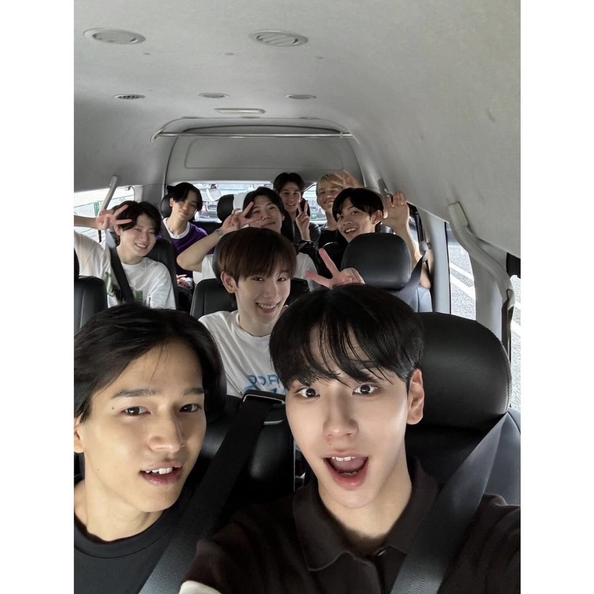uuuo_ouuuu's tweet photo. みんな大好きタイプロBLUEチームッッ！篠塚くんも西山くんも写真撮りに言ってたんだ🥹 https://t.co/DvseiV49V3