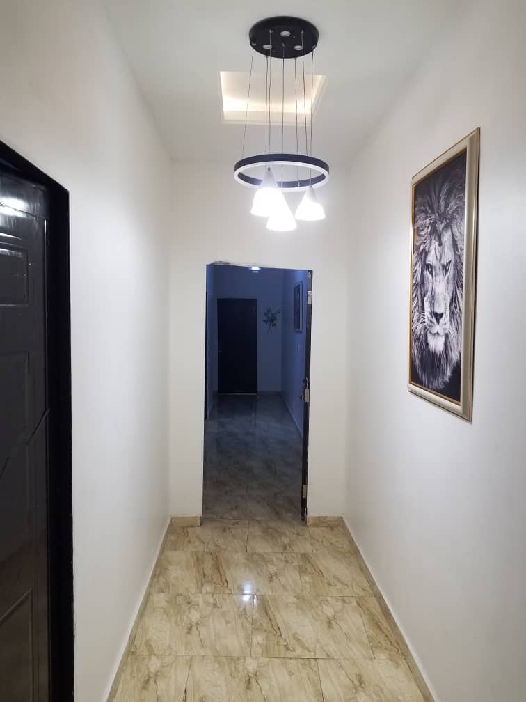 PaigePrecious2's tweet photo. 💥💥Fantastic luxury newly built 💥💥
3 month used 3bedroom detached bungalow in a secured estate.

📍Location: oribanwa, ajah, lagos 

💎Title governor's consent, 

📌Price: 48M

For inspection or more details

☎️:call:+2349016703171

☎️:WhatsApp:+2347042530368
#luxuryhome #bill https://t.co/6u25k6Nwna