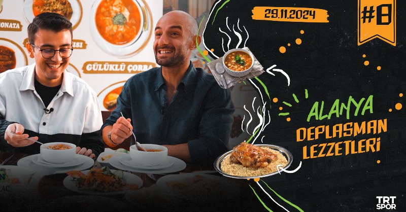 trtspor's tweet photo. 🍽️ Her tabakta yeni bir hikaye... Hem futbola hem de yerel lezzetlere eşsiz bir yolculuk. 🧑‍🍳

🤔 Şehirlerin en meşhur yemekleri neler?
🧐 Hangi lezzetler sizleri bekliyor?

❝Deplasman Lezzetleri❞nin bu haftaki konuğu Alanyaspor forması giyen Efecan Karaca 👇