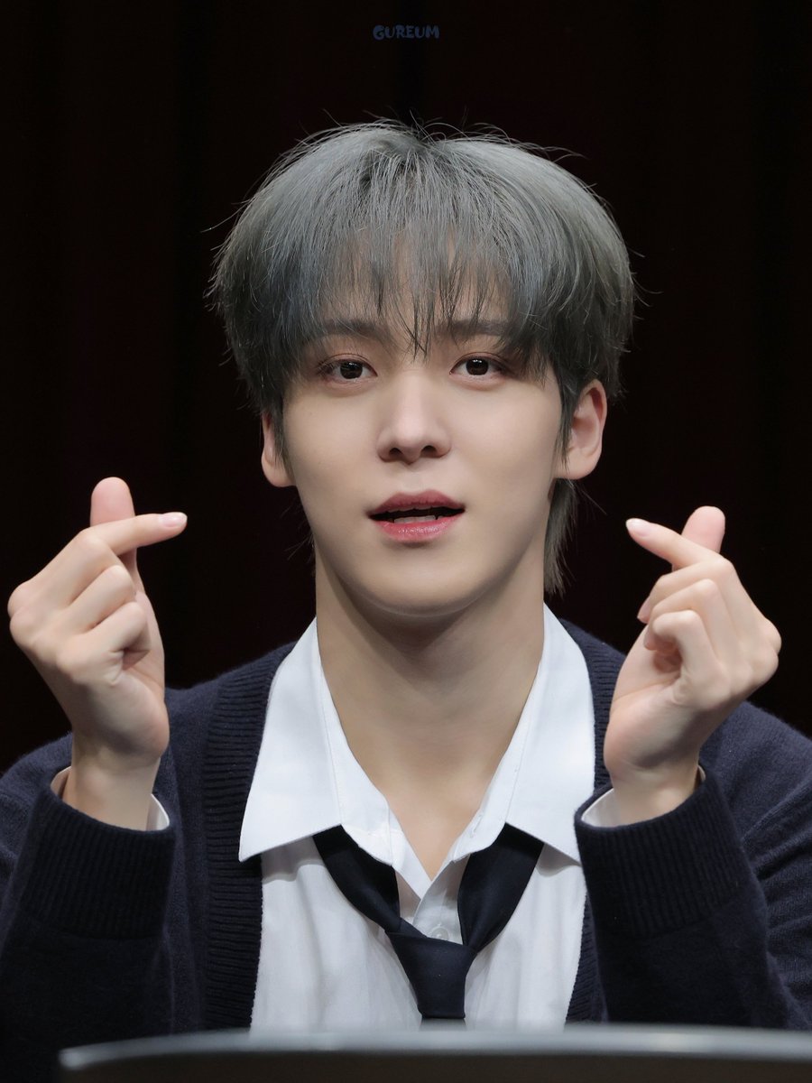 GU_REUM2's tweet photo. 241201 점프업 팬싸 윤호 🐶

윤호가 날려주는 핫튜 (๑・ω-)～♥”

#에이티즈 #ATEEZ #윤호 #YUNHO https://t.co/6HJ9WFyMXL