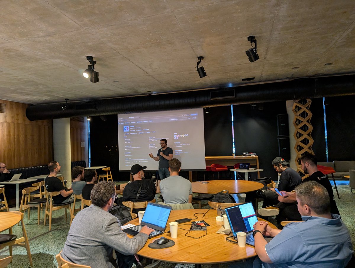 wolf31o2's tweet image. Cardano Developer Experience with @santicarmuega #CardanoTechWeek