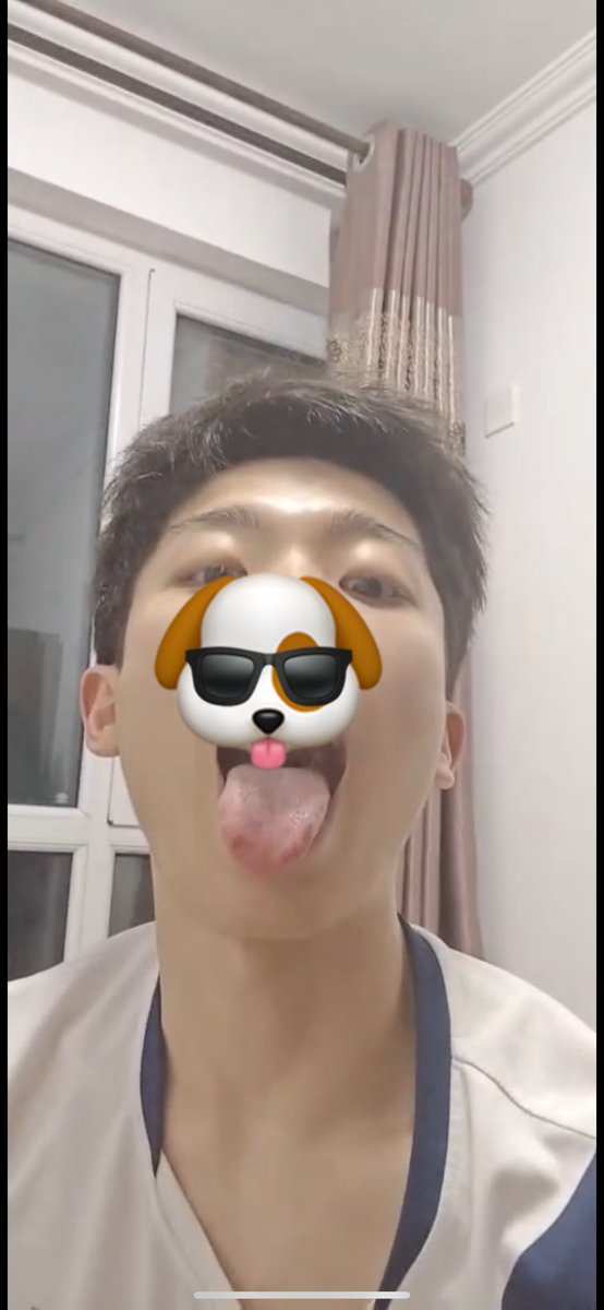 YuoDieeS's tweet photo. 自报情况，跪你爹脚下🥵，做无脑贱狗🐶 https://t.co/G4ncVs19pp
