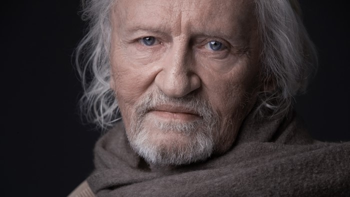 #hommage #NielsArestrup

France Télévisions rend hommage à l'acteur Niels Arestrup, qui vient de nous quitter

Lundi 02/12 à 21.05 sur #France3 : diffusion du film inédit "Divertimento" de Marie-Castille Mention-Schaar

▶️A retrouver également sur france.tv