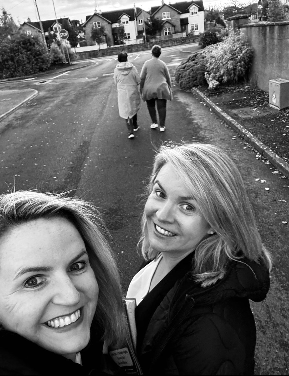 Proud of <a href="/CloHiggins/">Cllr. Clodagh Higgins</a> + her incredible campaign in Galway East. Eliminated @ 10th count with 6591 votes, she ran a dignified, resilient+honest campaign from start to finish 

Her transfers elected her @Finegael running mate Pete Roche—a testament to her impact in this election ❤️