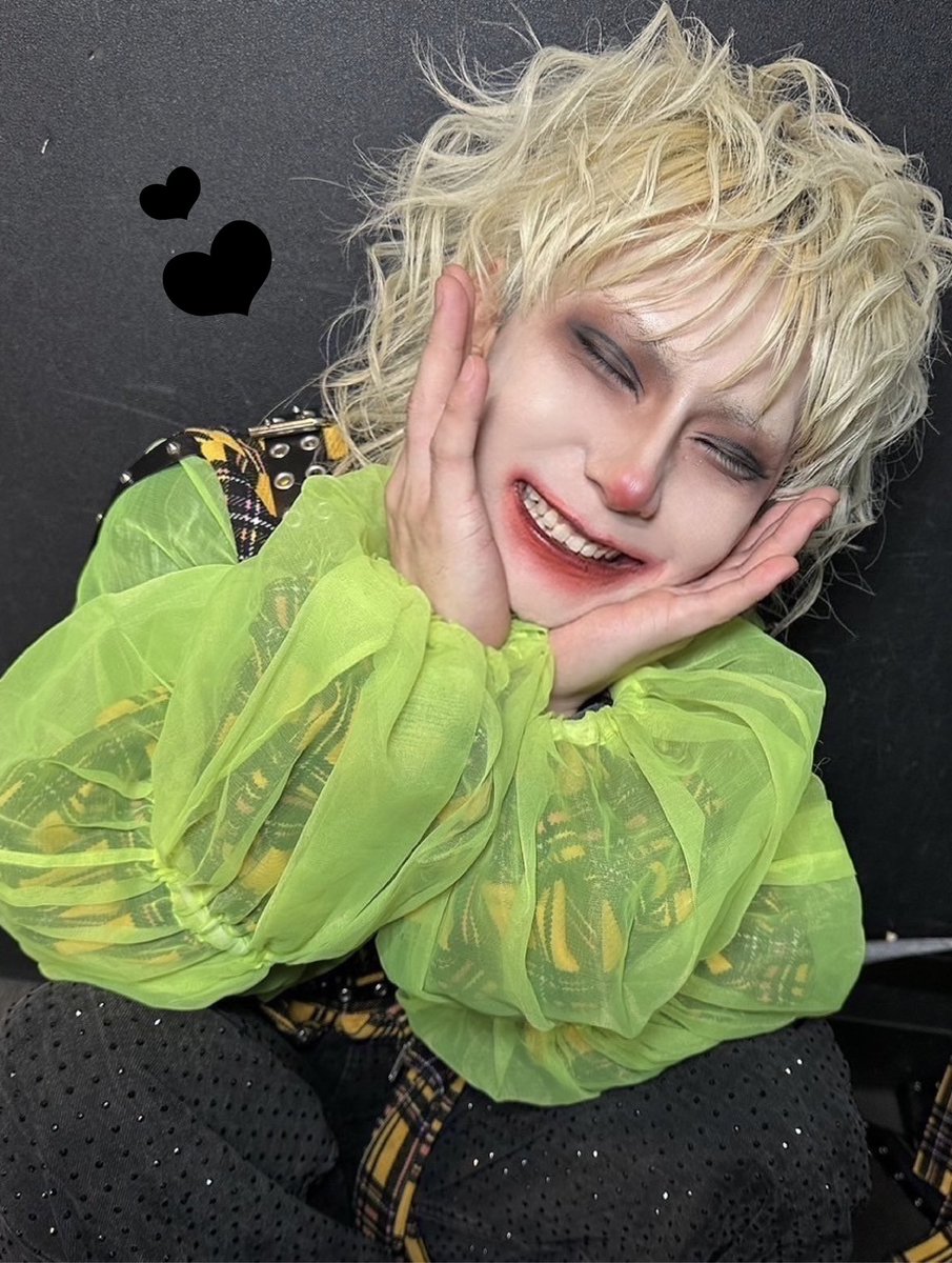 ◤◢◤ sugar  ◢◤◢

˗ˏˋ ʜᴀᴘᴘʏ ʙɪʀᴛʜᴅᴀʏ︎︎ˎˊ˗
   🎉🎂 諭吉 🎂🎉

2024.12.2
<a href="/sugar_yukichi/">sugar 諭吉</a>

 #sugar🍭
 #DAMAGE
 #甘い人生計画