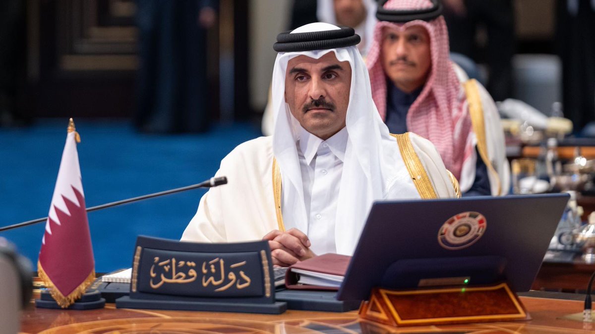 TamimBinHamad's tweet photo. مشاورات مهمة أجريناها اليوم في القمة الـ45 التي تستضيفها دولة الكويت الشقيقة، والتي مثّلت فرصة لبحث عدد من القضايا لتعزيز التعاون الخليجي المشترك في جميع المجالات. خلال رئاسة دولة قطر للدورة السابقة، عملنا مع الأشقاء على تحقيق خطوات مهمة في مسيرة العمل المشترك، تطلعاً إلى تعميق علاقاتنا الأخوية وتحقيق مستقبل أفضل لمجتمعاتنا الخليجية، وأهنئ أخي سمو الشيخ مشعل الأحمد الجابر الصباح على رئاسة الكويت للدورة الحالية للمجلس، متمنيا لبلده الشقيق التوفيق والنجاح في توسيع آفاق مسيرة العمل الخليجي المشترك.