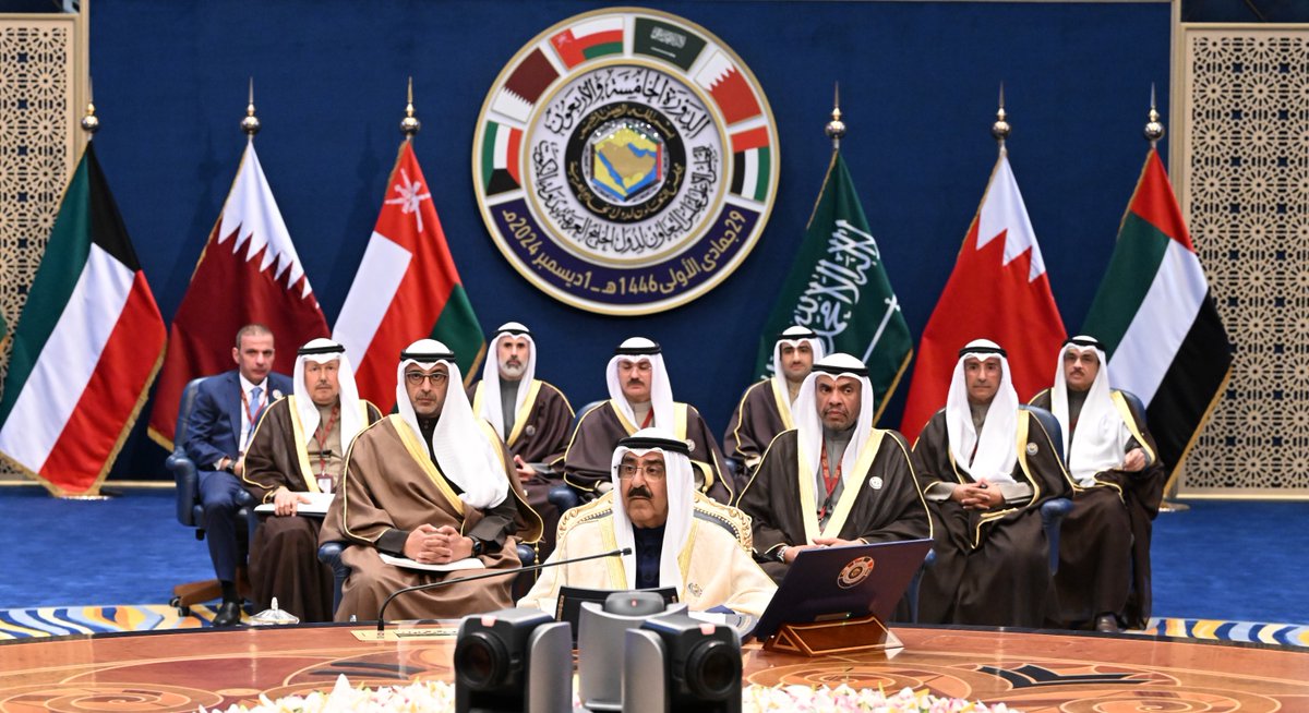 kuna_en's tweet image. His Highness the Amir Sheikh Meshal Al-Ahmad Al-Jaber Al-Sabah stressed during the opening session of the 45th GCC Summit that in line with the principle of good neighborliness, dialogue is fundamental in overcoming challenges.

kuna.net.kw/ArticleDetails…

#KUNA #KUWAIT #GCC45