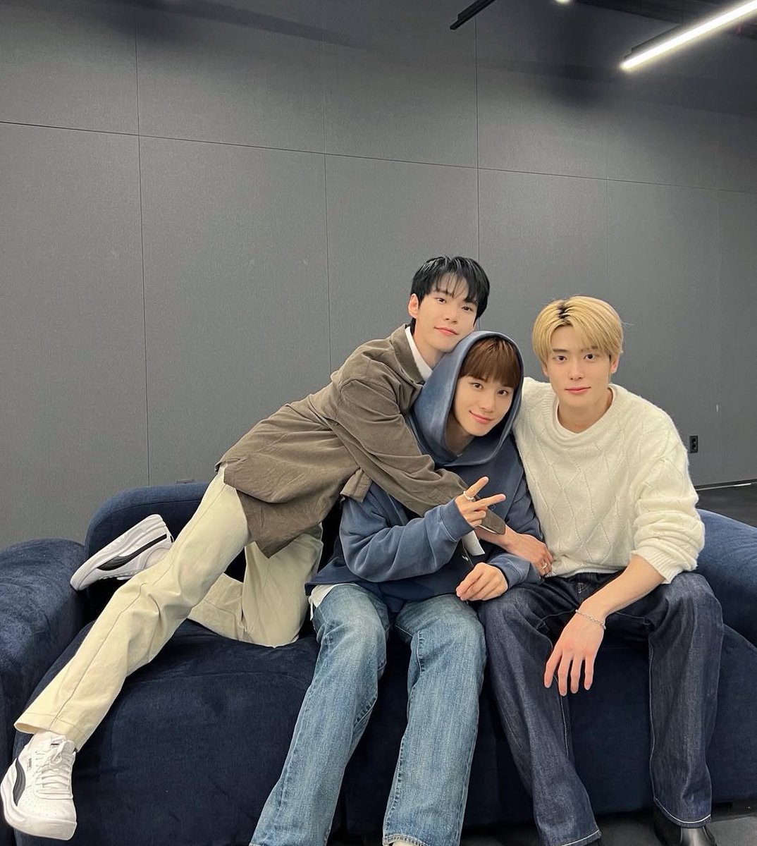 이 도재정이 진짜 귀엽습미다 .