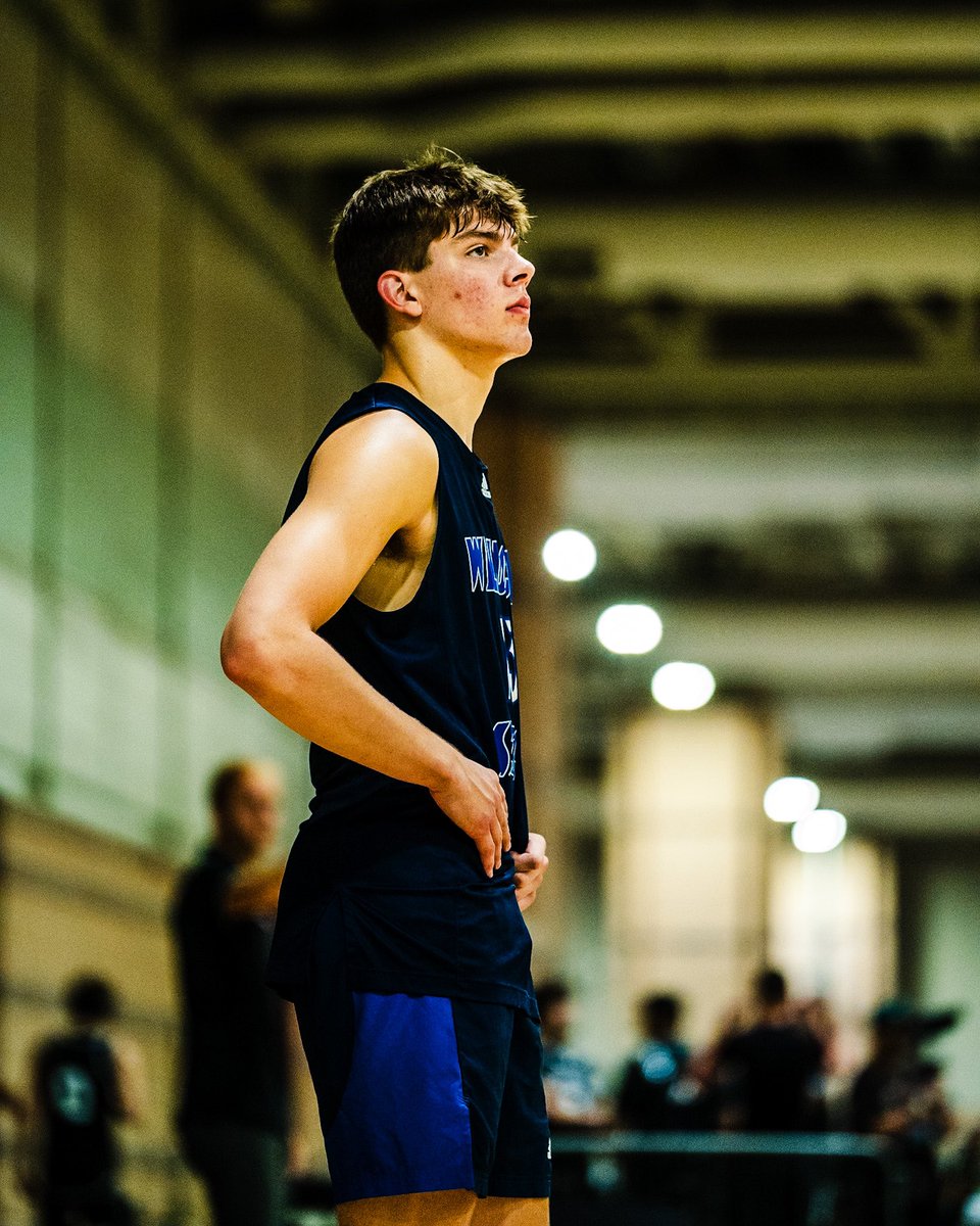 Luke Sanders 6’3” 2025
CHCA (OH)

Scored a game-high 29 last night in a win over Tri-Village at the Ohio Valley Hoops Classic‼️📈🔥

#WildcatFam