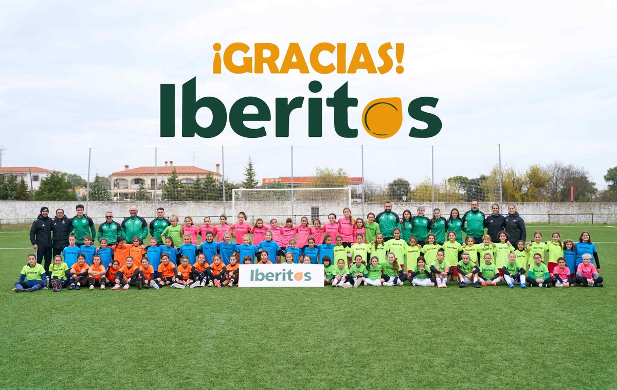 FedExFutbol's tweet photo. ⚽👧 | #FútbolFemenino |

🏁¡¡¡LEGAMOS AL FINAAAL!!!

 👏🏼👏🏼👏🏼¡Muchas gracias a todos los que nos habéis acompañado en el 🏆TROFEO @Iberitos de selecciones comarcales femeninas sub 12 celebrado en 📍Brozas! 

🫂Jugadoras, seleccionadores, clubes, árbitros, padres y madres... 

🙌🏼¡¡¡SOIS ENORMES!!!🙌🏼

⚽👩🏼💪🏼¡¡¡El FÚTBOL FEMENINO extremeño está en plena forma!!!

#Extremadura💚🤍🖤
#JugamosEnEquipo
