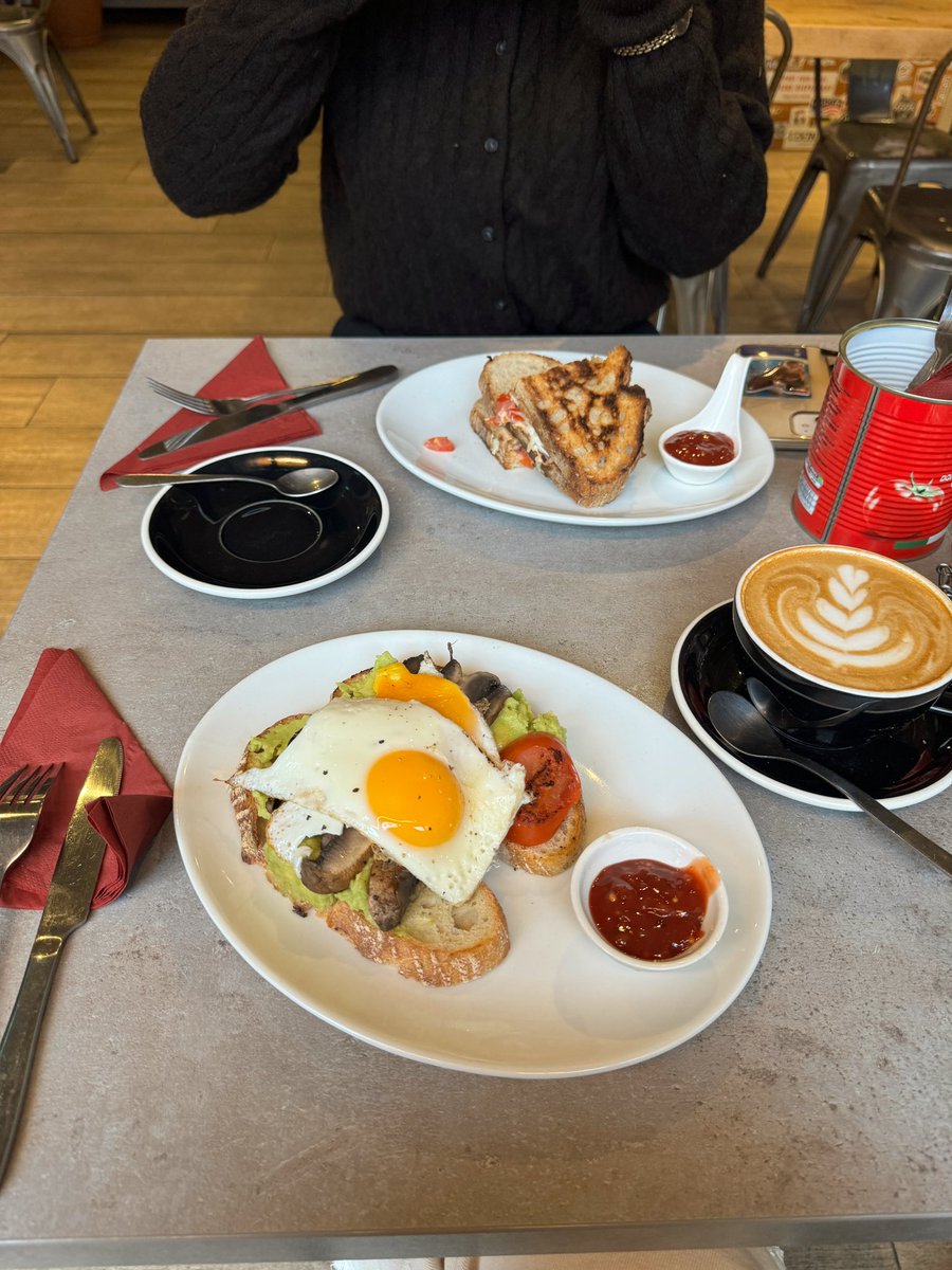 hono_21_'s tweet photo. in Ireland 🇮🇪 https://t.co/HoXZ1WEOkF