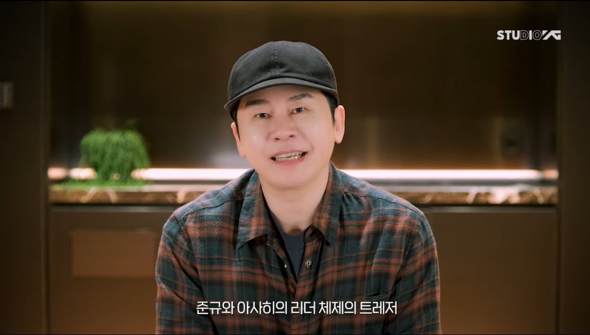 easyrevengers's tweet image. 아니침흘리는애랑 말안하는애가 왜 리더가되는데 이건아니야