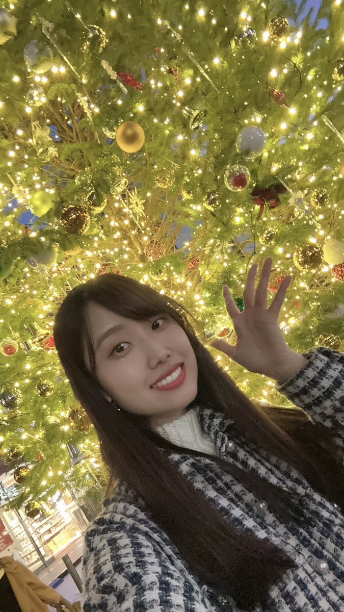 sanoha24's tweet photo. 💙2024/11/30.12/1💙
自由が丘クリスマスマーケット
サンクスリバティ🎄

2日間のステージ！たくさんの方に見ていただけて嬉しかったです✨皆さまが素敵な日を過ごせるよう心を込めてお届けしました！
本当に素敵な機会をいただけてよかった！
クリスマスが待ち遠しくなるね〜 https://t.co/k0pDxq9LWi