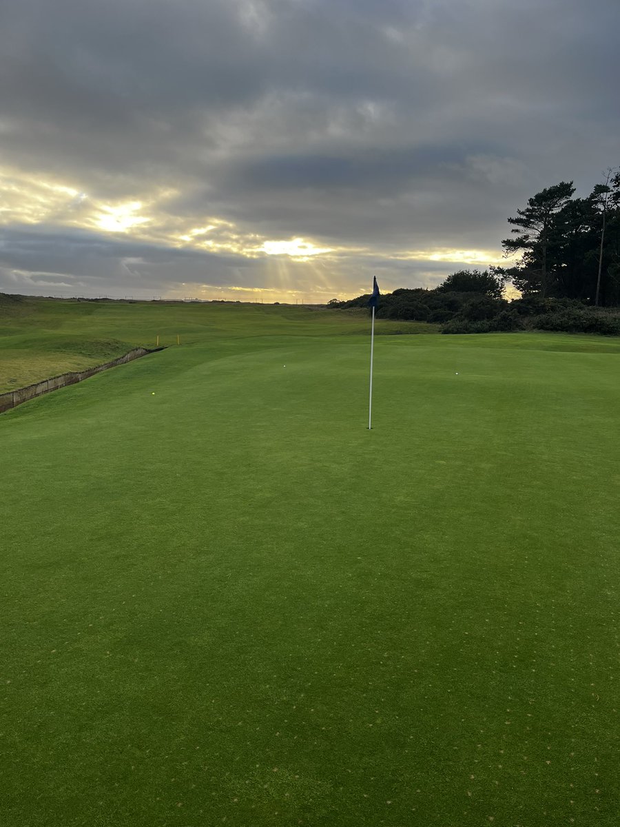 Good to play winter golf at <a href="/DundonaldLinks/">Dundonald Links</a>