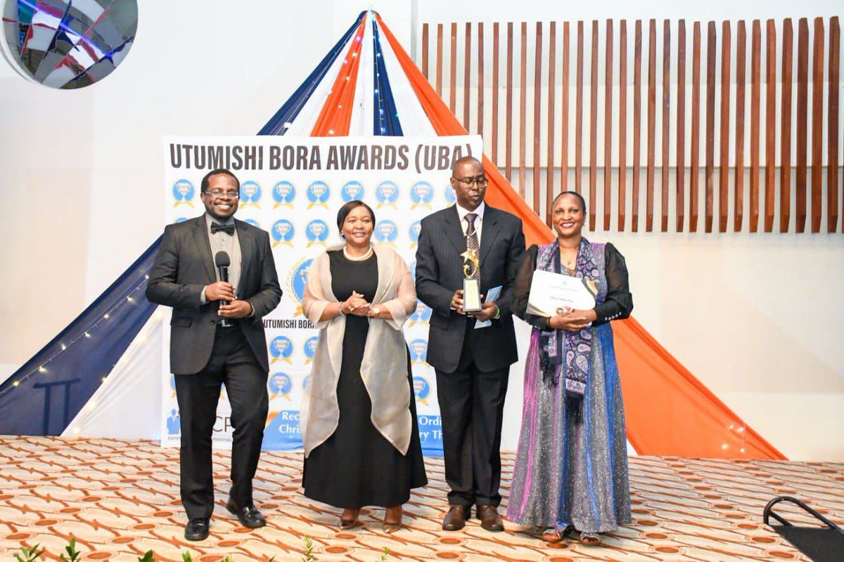 AnnNderitu's tweet photo. Honored to be recognized as winner in the leadership category at the Utumishi Bora Awards 2024 by @KenyaCPF. The event marked KCPF's 10th anniversary celebrated under the inspiring theme, "Be and Champion the Change You Need." Grateful &amp; motivated for this recognition. #uba24 https://t.co/qqXOo3vhz5