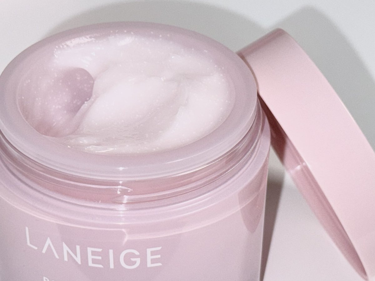 #광고 #RT이벤트 
<a href="/Laneige_kr/">라네즈(Laneige)</a> 
라네즈 바운시 앤 펌 슬리핑 마스크

밤새 촉촉함을 지켜 다음날 수분 가득한 피부가 될 수 있도록 케어해주는 탄력 슬리핑 마스크

글로우 캡슐이 보습막을 형성해 수분을 가득 머금을 수 있도록 도와주어 다음 날 푹 잔 피부처럼 탱글함을 느낄 수 있었어요

12월