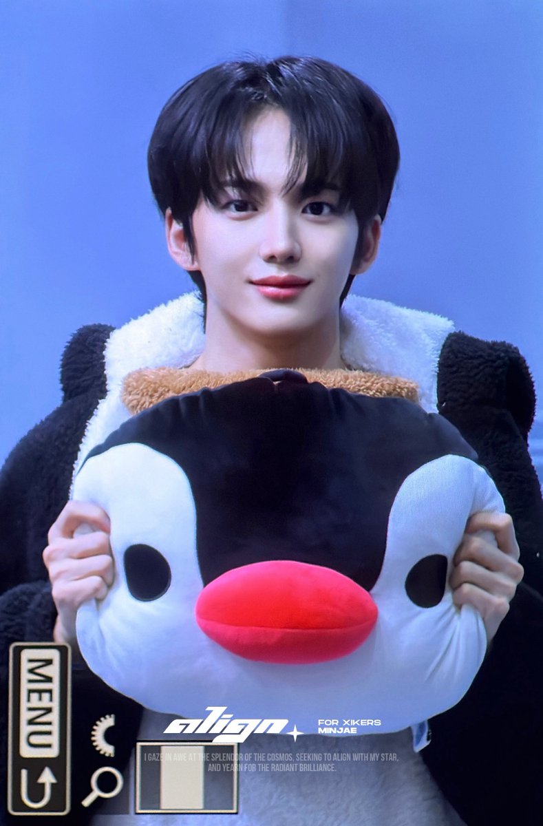 align0410's tweet photo. 241201 pre. 

Penguin재😛

#xikers #싸이커스 #MINJAE #민재 https://t.co/Vo3hlDk5li